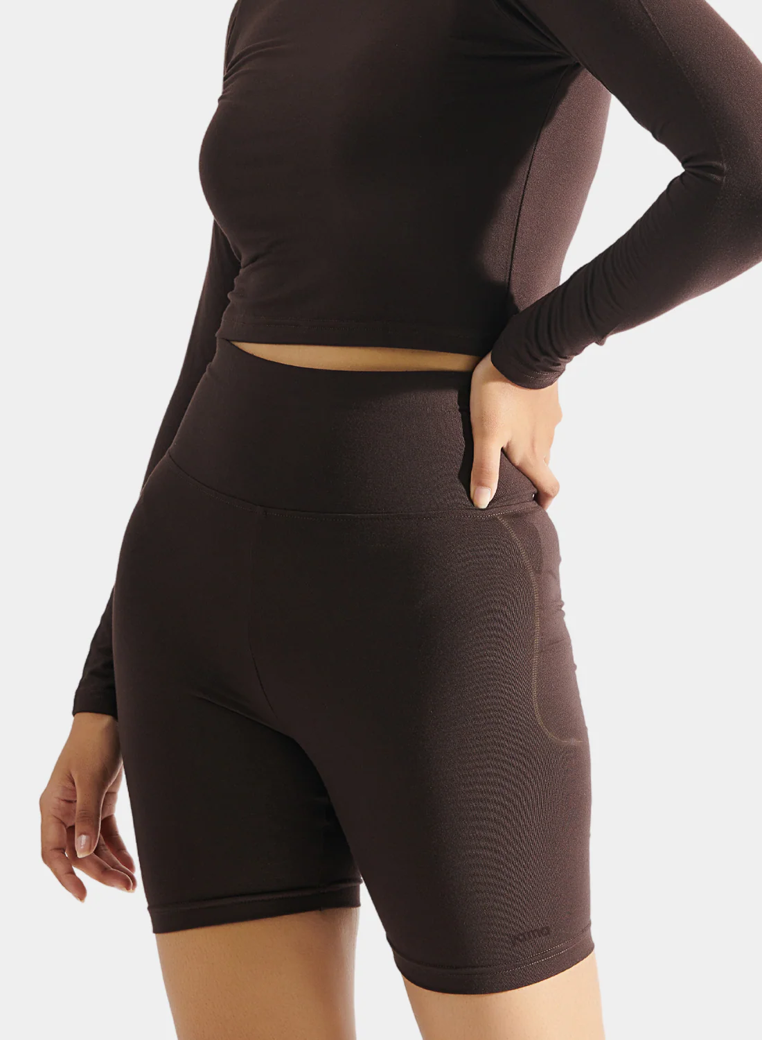 Aero Bike Short Espresso - Image 3