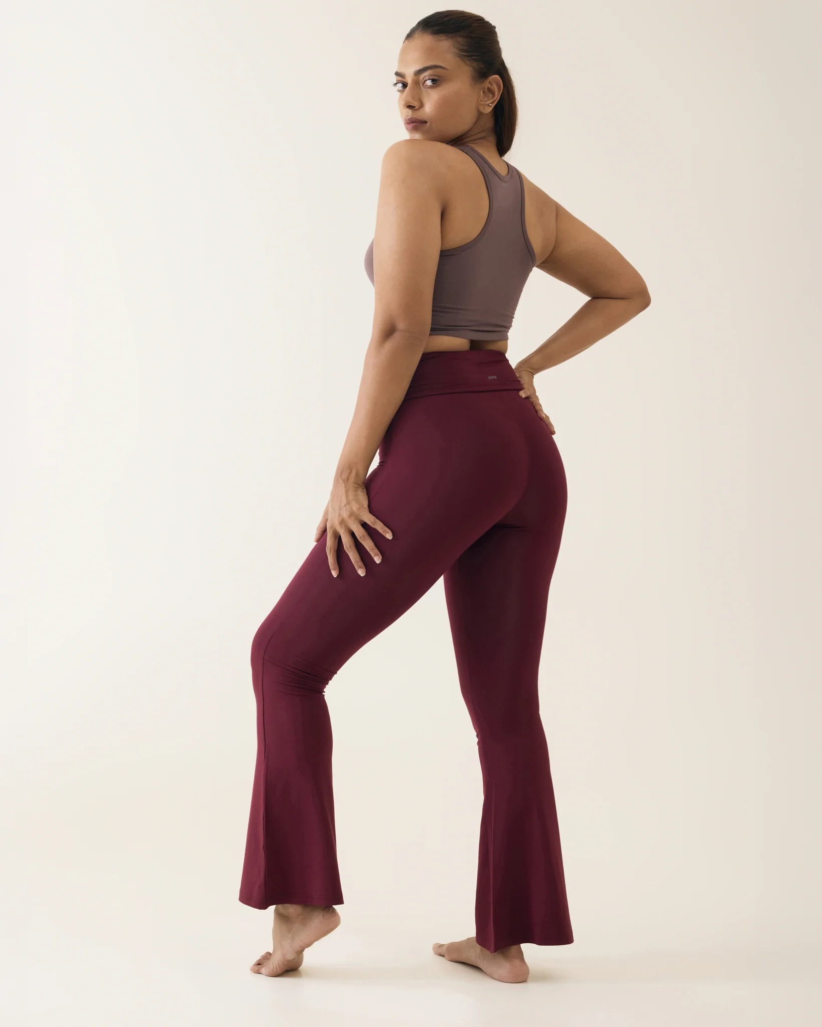 Aero Foldover Flares Deep Berry - Image 4