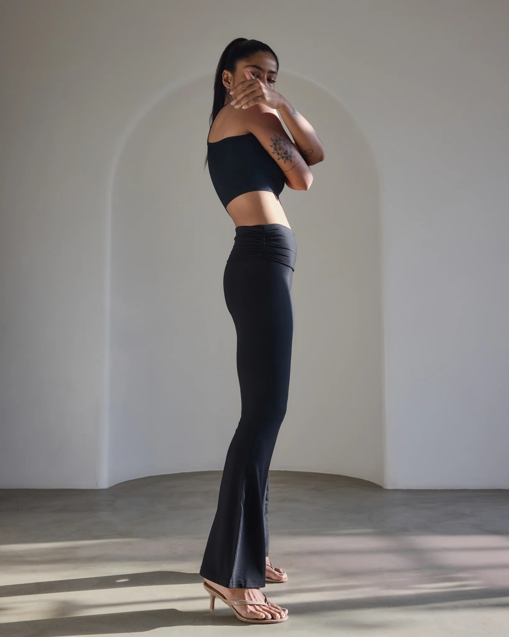 Aero Foldover Flares Midnight Black - Image 3