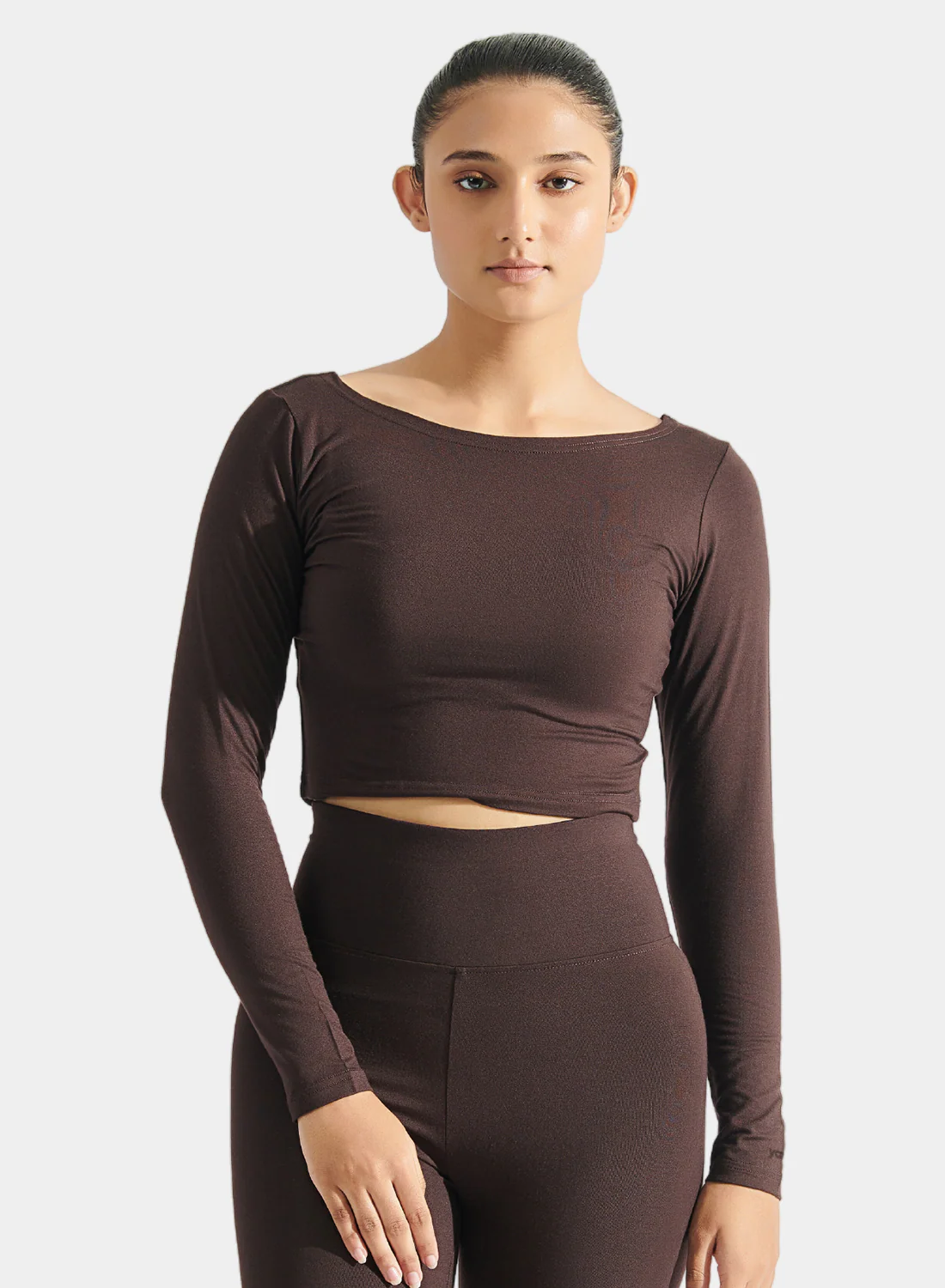 Aero Long Sleeve Crop Tee Espresso - Image 4