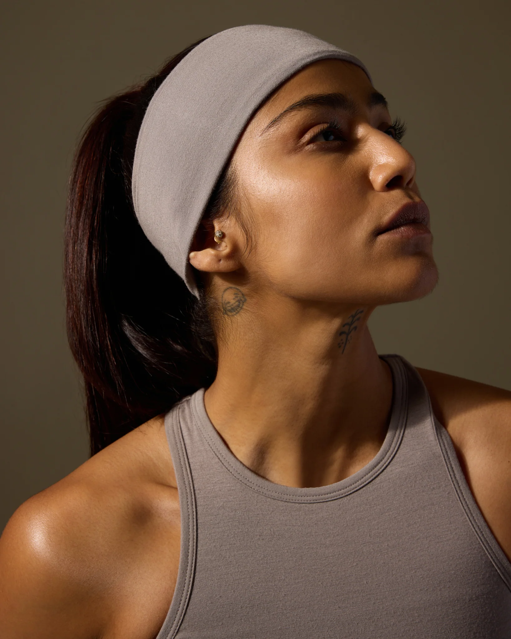 Aero Racer Cropped Top Sand Grey - Image 4