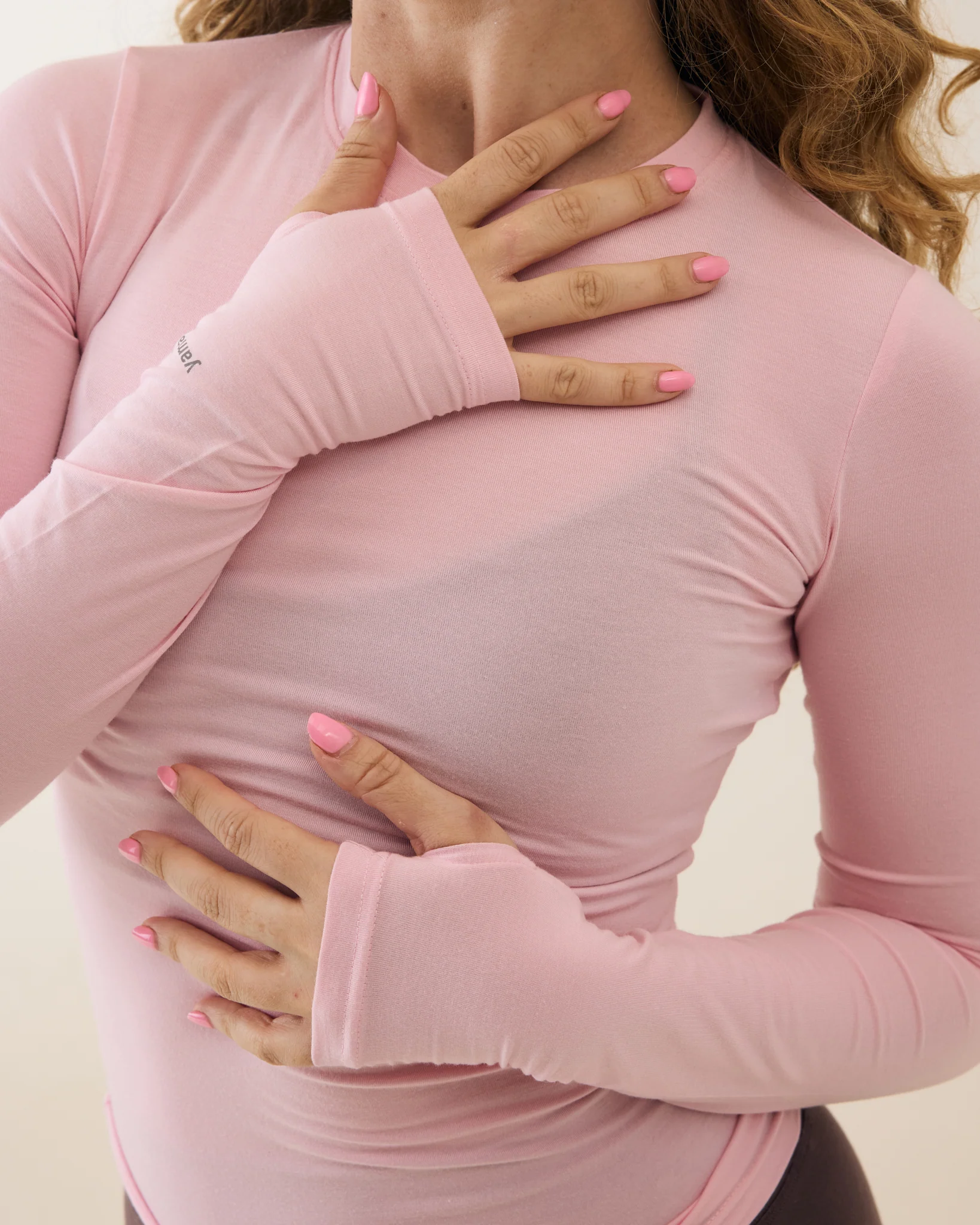 Aero Set Icy Pink Long Sleeve with Thumb Hole and Dusty Fig Leggings - Image 4