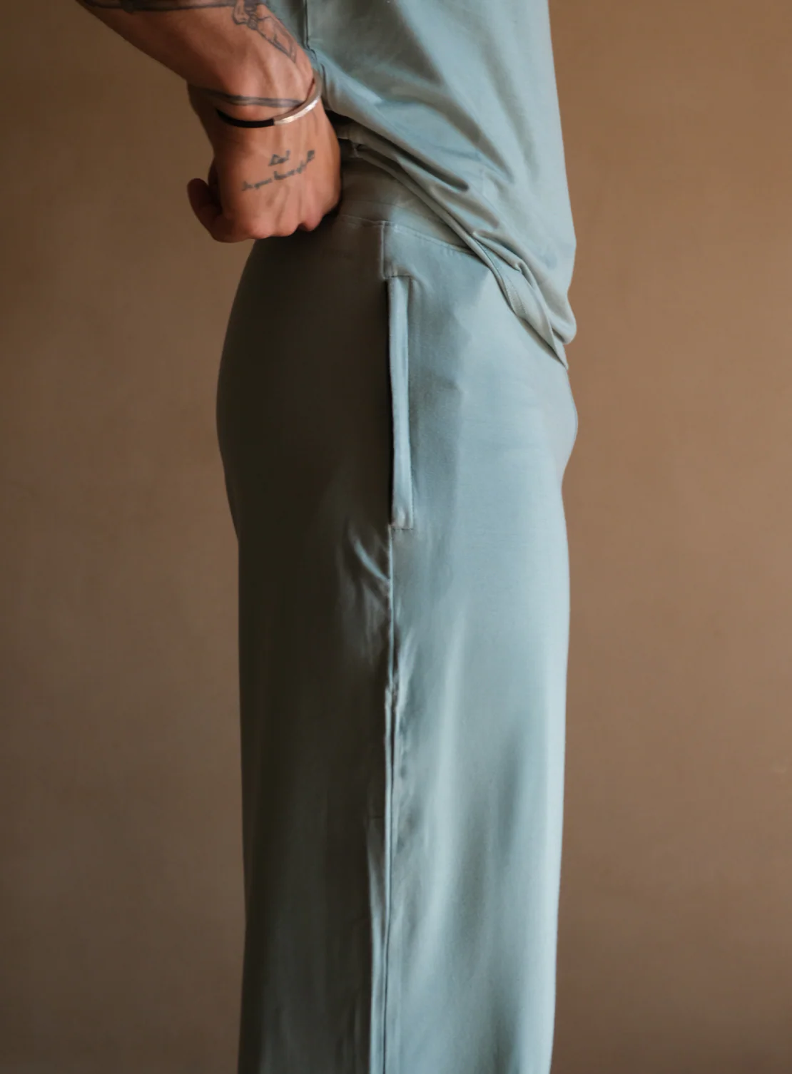 Aero Set Regular Tee and Pants Surf Blue - Image 3