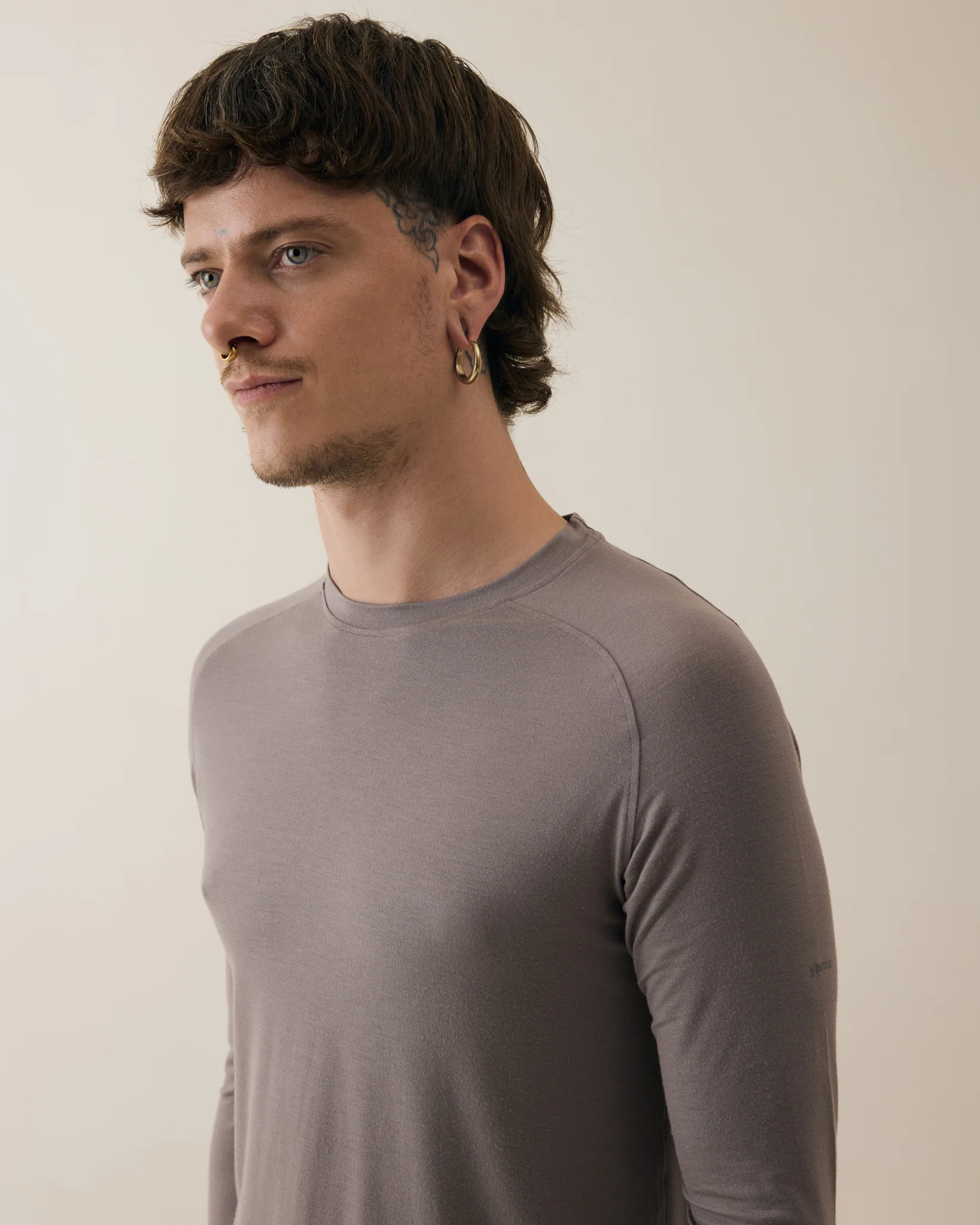 Aero Set Slim Fit Long Sleeve Tee and Pants Sand Grey - Image 3