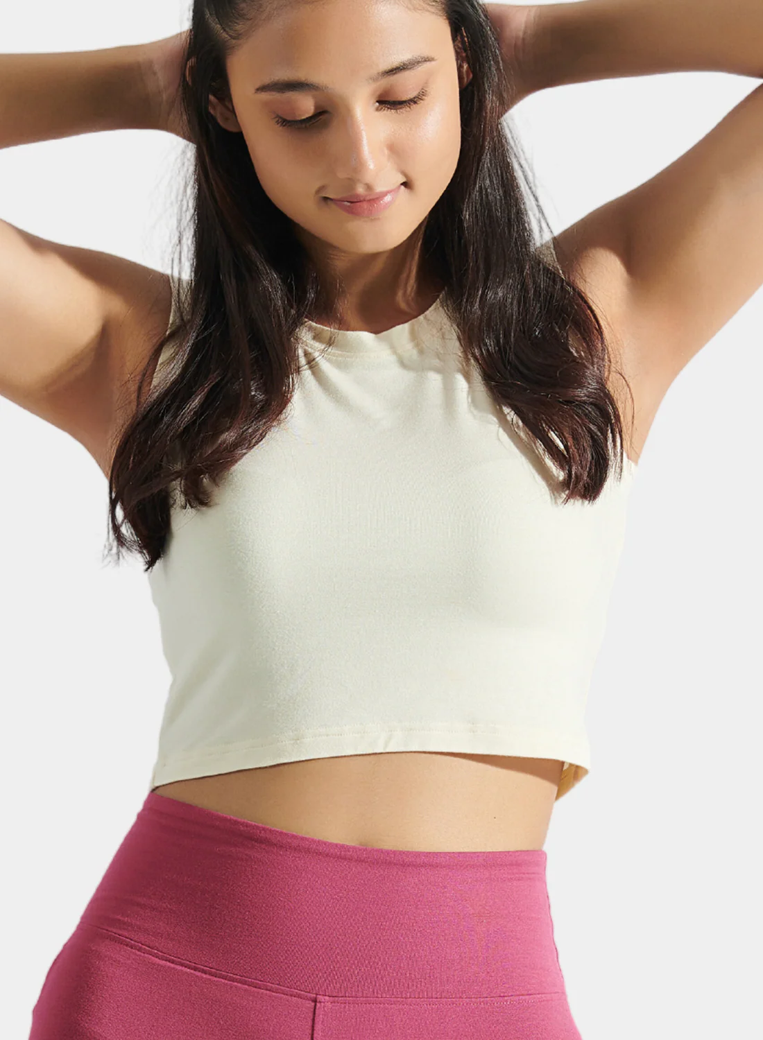 Aero Sleeveless Crop Tee Vanilla White - Image 5