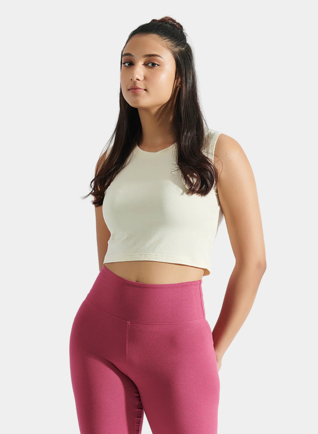 Aero Sleeveless Crop Tee Vanilla White - Image 6