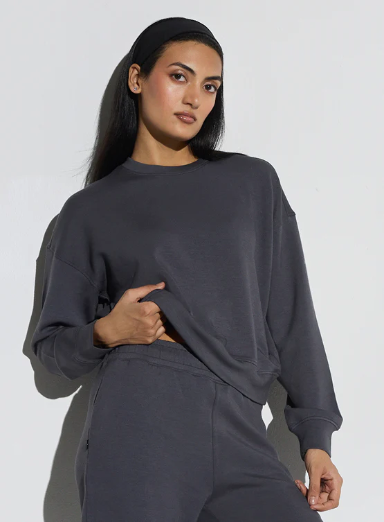 Aeroclouds Womens Retreat Crew Neck Stone Grey - Image 3