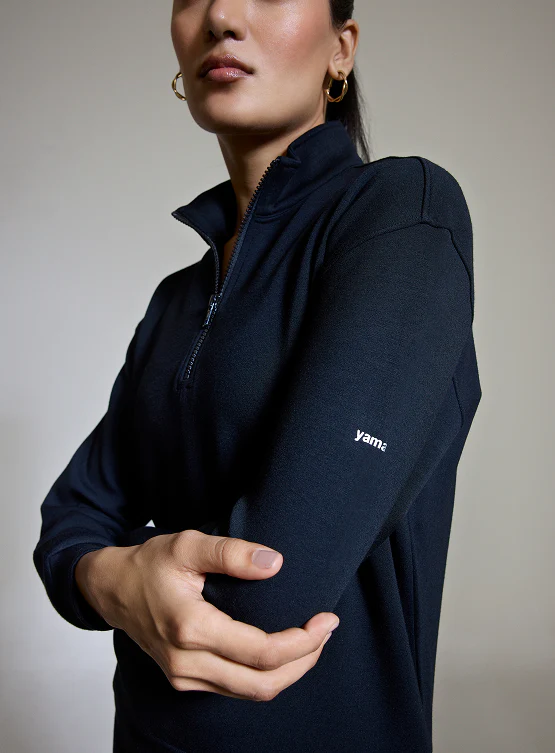 Aeroclouds Retreat Turtle Neck Pullover Black - Image 3