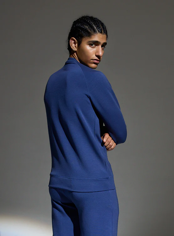 Aeroclouds Mens Retreat Crew Neck Luna Blue - Image 5