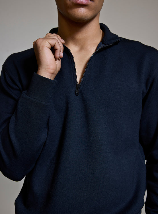 Aeroclouds Retreat Set Full Sleeve Pullover and Shorts Midnight Black - Image 3