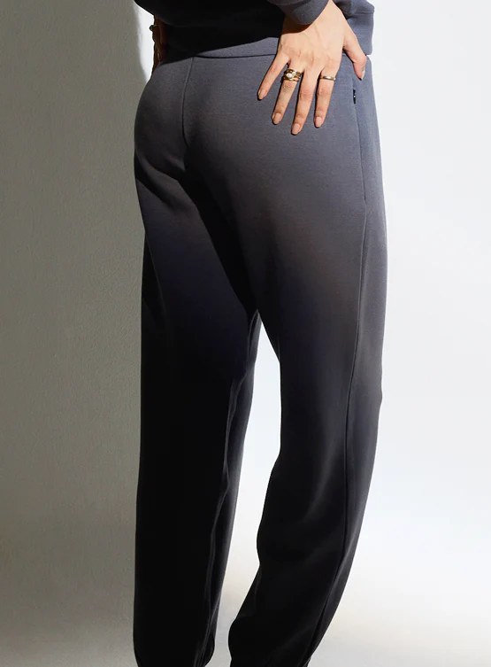 Aeroclouds Women's Retreat Jogger Pants Stone Grey - Image 4