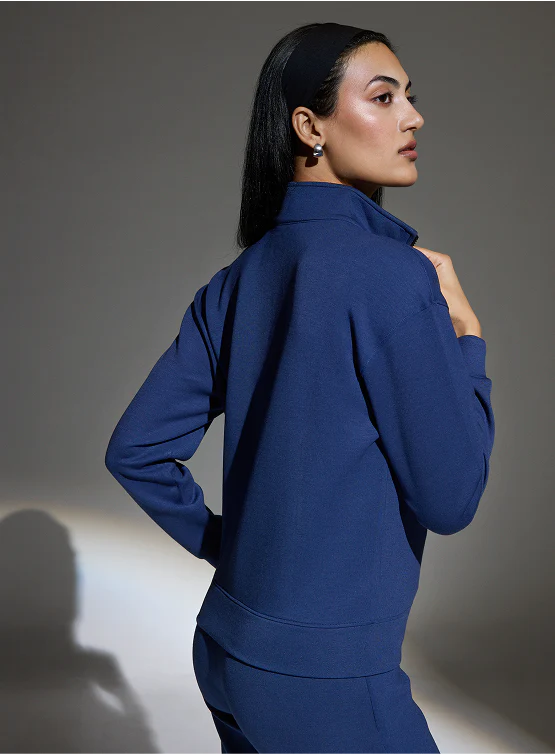 Aeroclouds Retreat Turtle Neck Pullover Luna Blue - Image 4