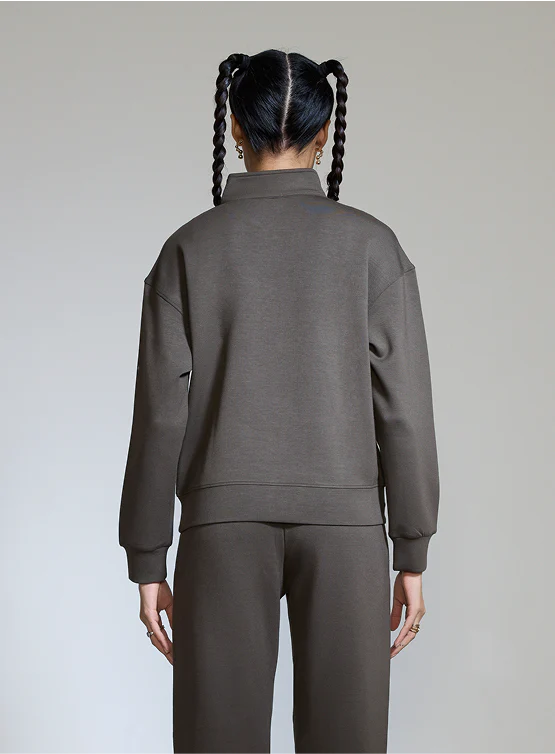 Aeroclouds Retreat Turtle Neck Pullover Olive - Image 6