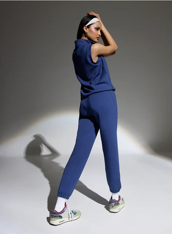 Aeroclouds Sleeveless Half Zipper Retreat Pullover Luna Blue - Image 2