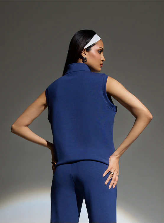 Aeroclouds Sleeveless Half Zipper Retreat Pullover Luna Blue - Image 4
