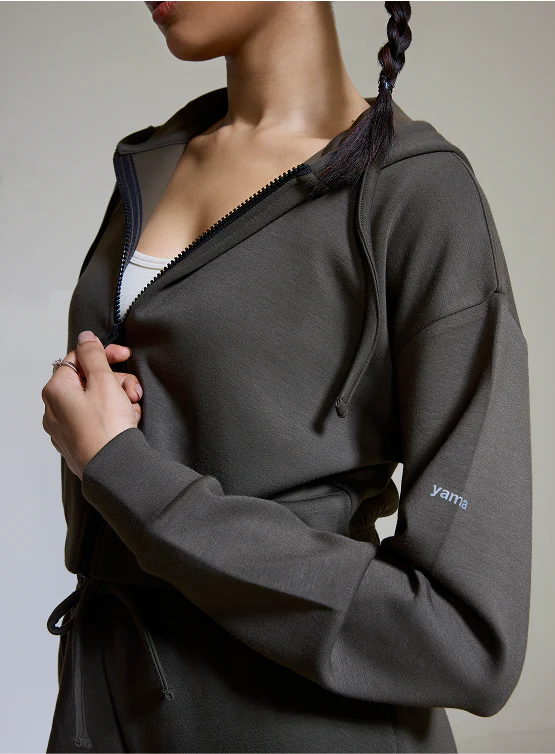 Aeroclouds Womens Zipper Retreat Hoodie Olive - Image 5