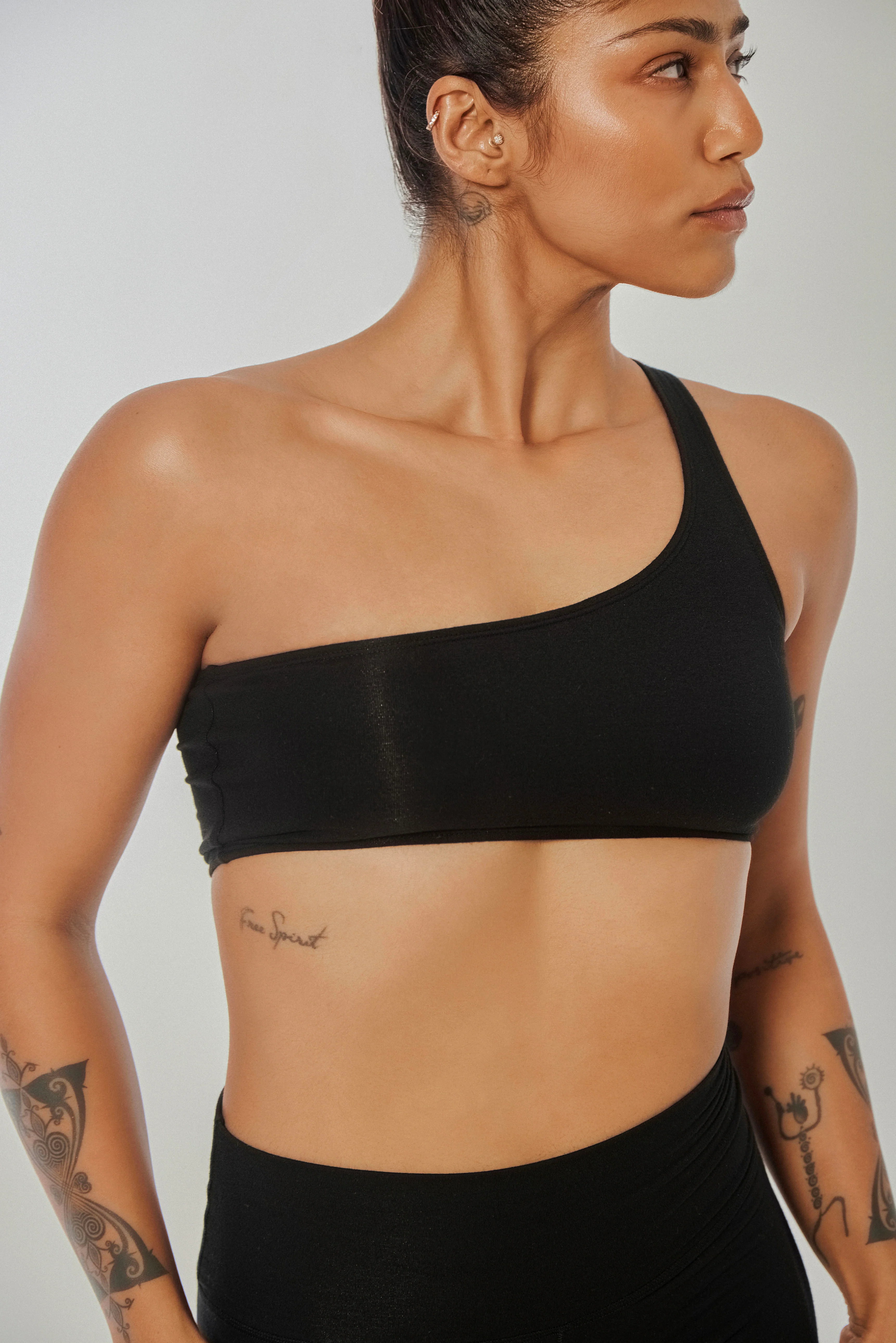 Aero One Shoulder Top Midnight Black - Image 4