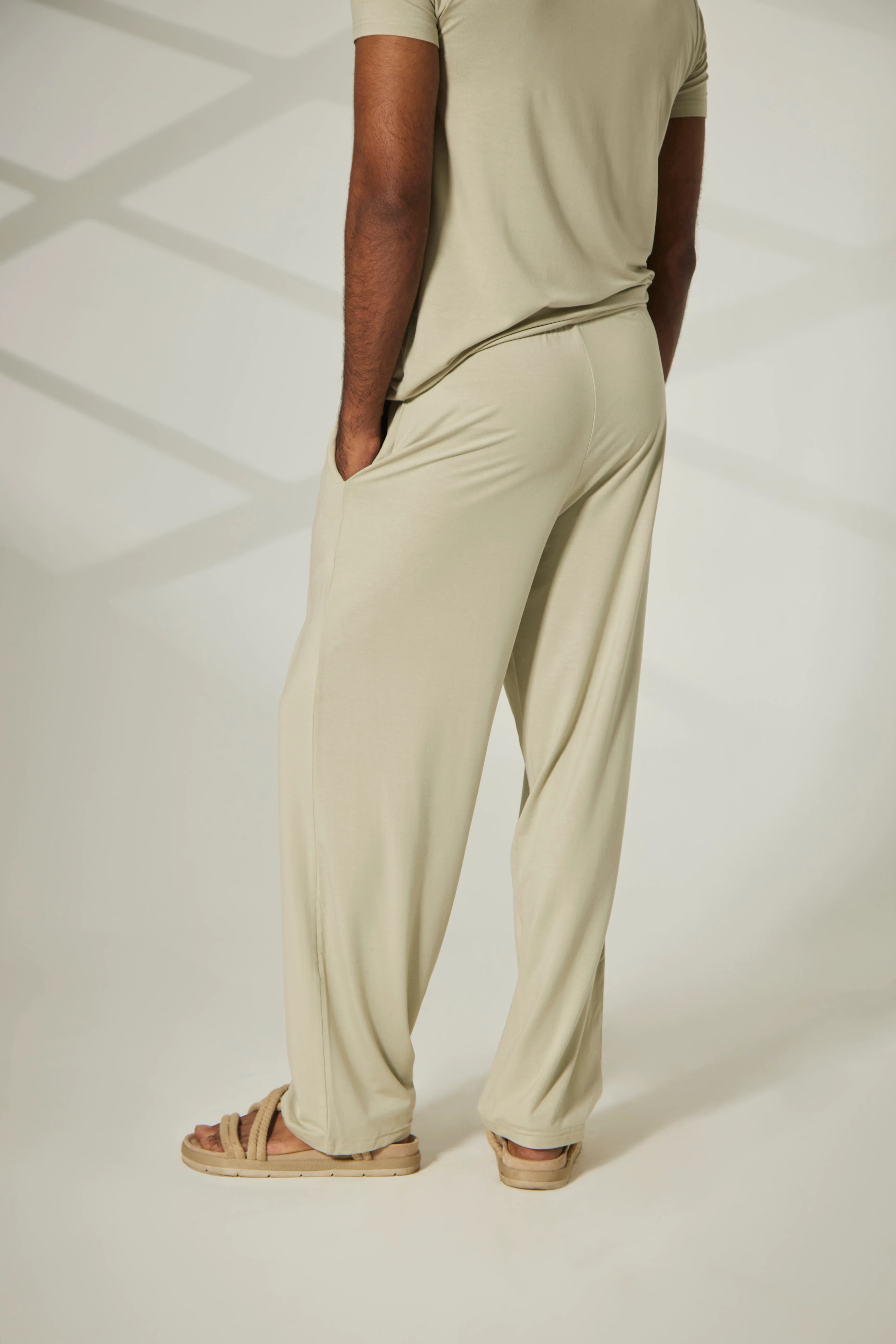Aero Straight Fit Yoga Pants Alfa Beige - Image 3