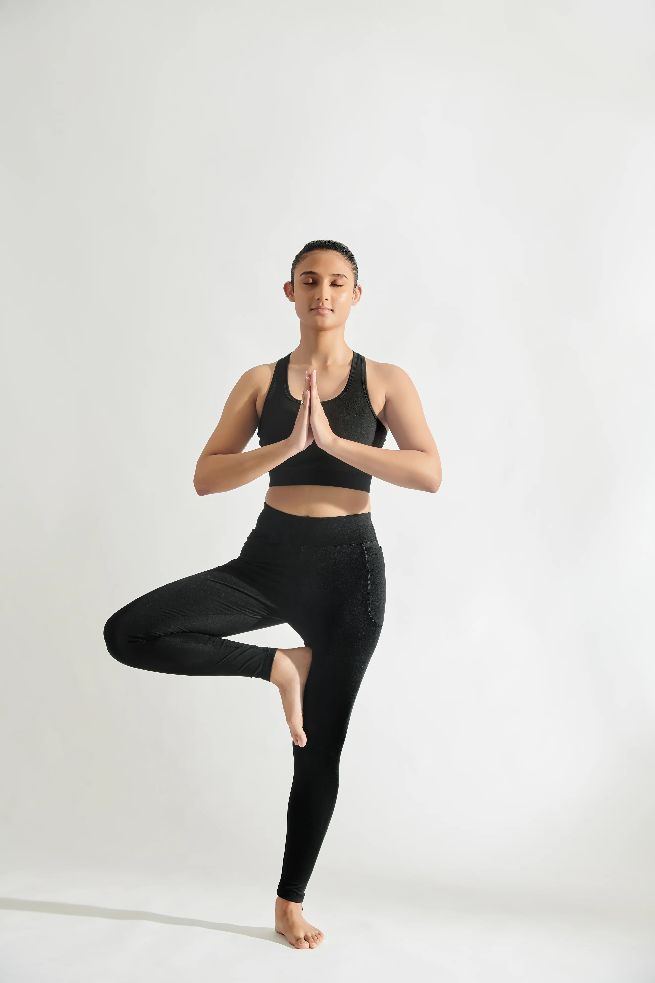 Flo Set Bra Top and Legging Midnight Black - Image 4