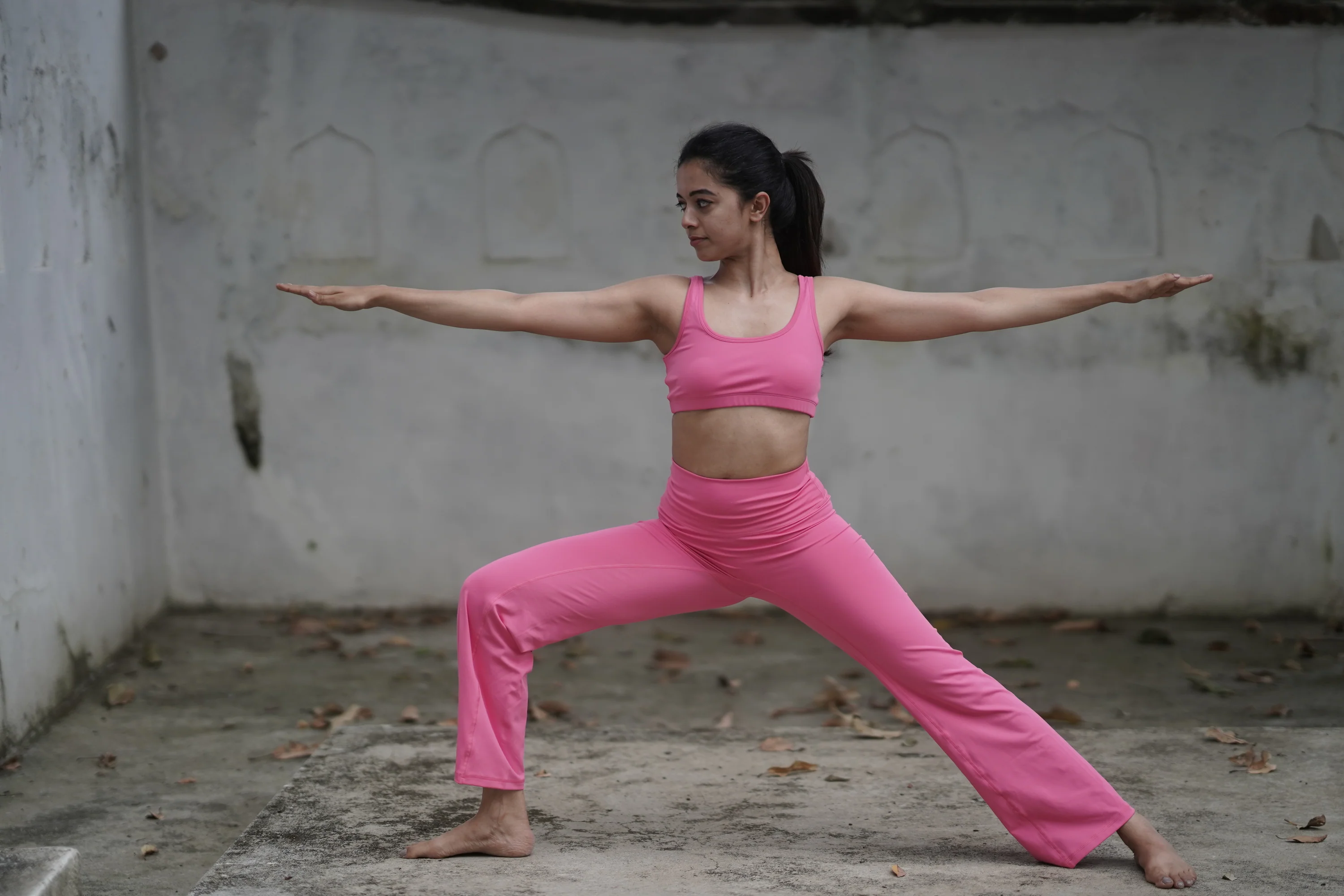 Flo Set Athletic Bra and Flared Yoga Pants Pink Power