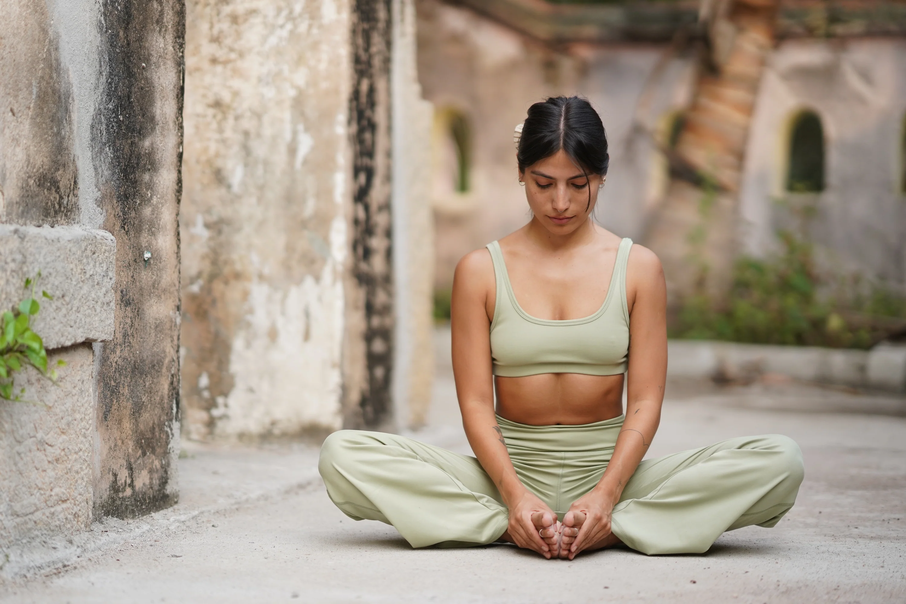 Flo Set Athletic Bra and Flared Yoga Pants Tea Green - Image 5
